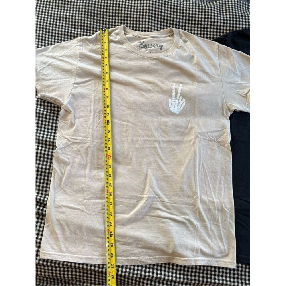 Bowery Supply Co. Peace Skeleton Tee - Black and Cream lot of 2 Men’s Mediums - Picture 5 of 8